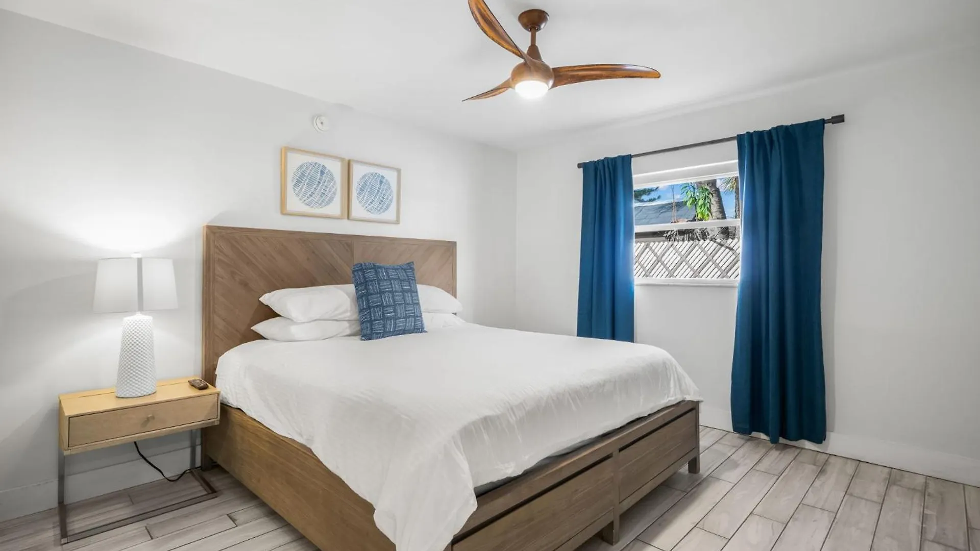Hotel Cabana Clearwater Beach 3*,